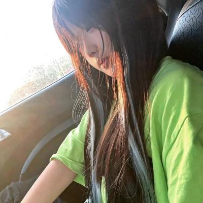 带剑的小孩